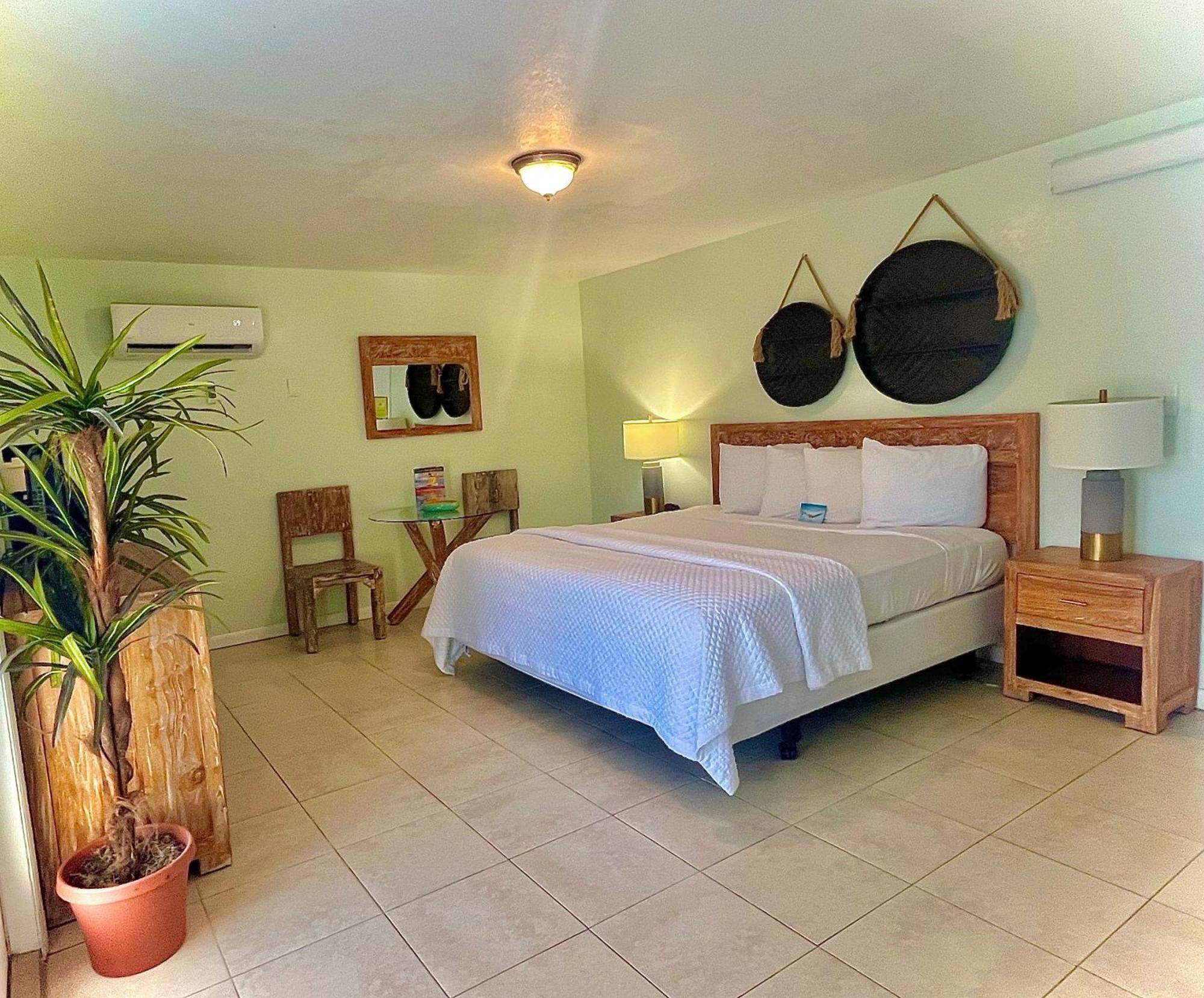 Creekside Inn Islamorada Tavernier Номер фото